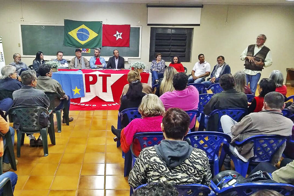 Reunião ampliada do PT em Dourados