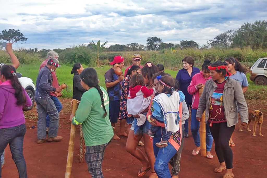 Visita a indígenas de Rio Brilhante