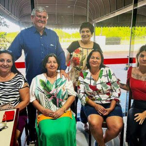 Reuniões com companheiros de Sonora, Pedro Gomes e Coxim