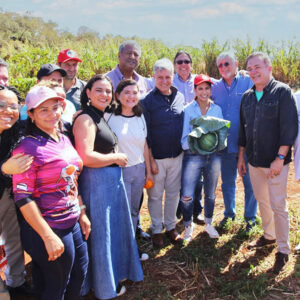 Visita do ministro do MDA ao Assentamento Itamarati