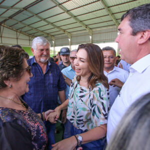 Governo atende pedido de Zeca e libera R$ 3,3 mi para reforma do hospital de Guia Lopes da Laguna