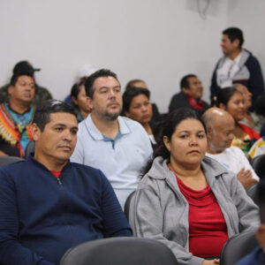 Com companheiros e companheiras de Miranda