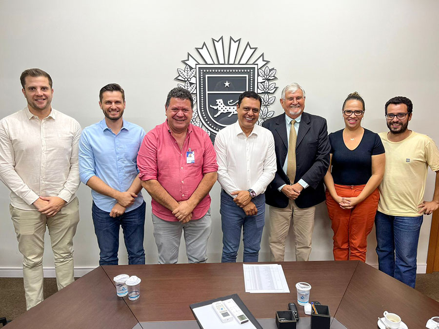 Reunião na Sefaz sobre interesses de indígenas