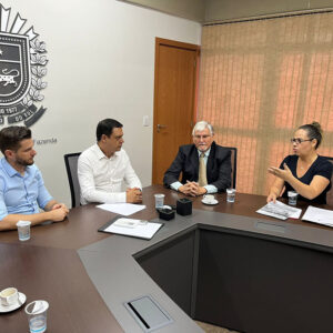 Reunião na Sefaz sobre interesses de indígenas