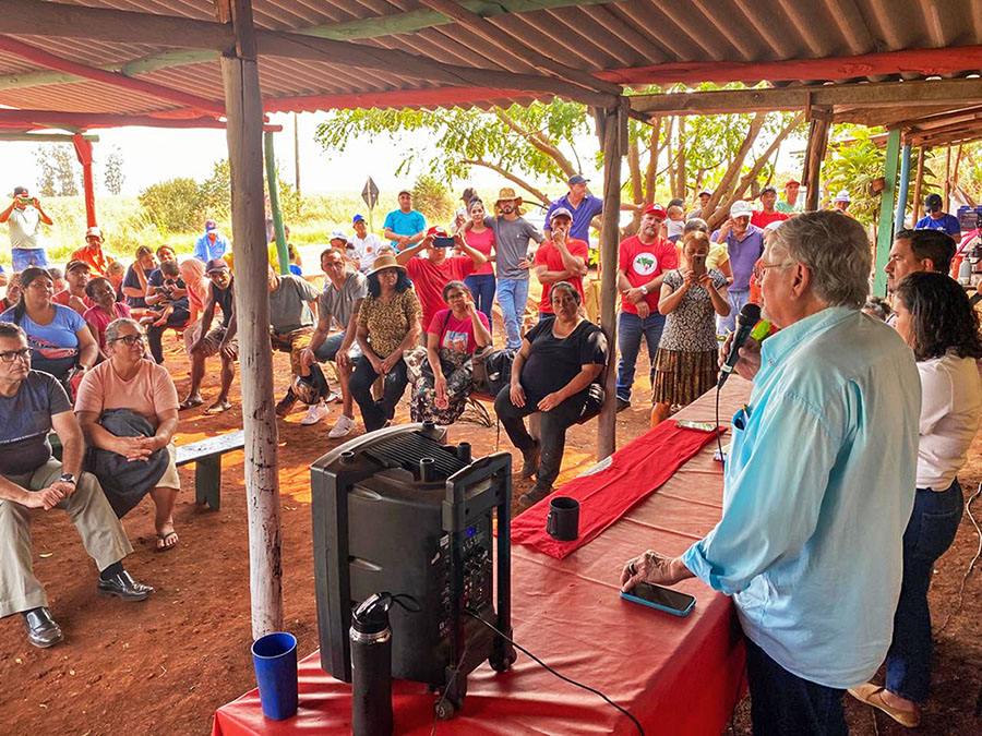 Visita ao Acampamento Esperança