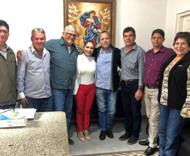 Prefeita e pessoas queridas de Jardim