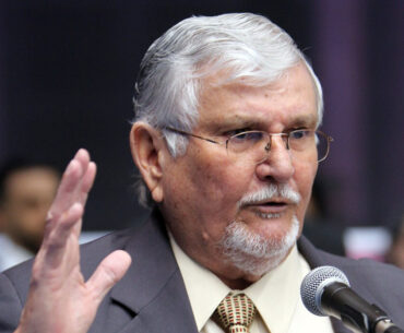 Zeca propõe criação de agência de fomento para impulsionar empresas em MS Zeca propõe criação de agência de fomento para impulsionar empresas em MS