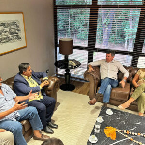 Abril Vermelho: Zeca articula ação conjunta com Estado para promover reforma agrária em MS