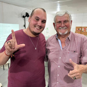 Com companheiros em Três Lagoas