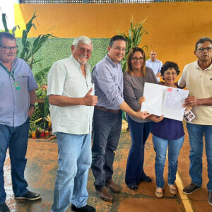Entrega de títulos para assentados de Nova Alvorada do Sul