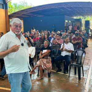 Entrega de títulos para assentados de Nova Alvorada do Sul