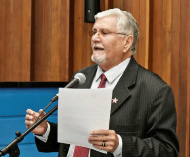 Zeca reivindica pavimentação em estradas de Bandeirantes para atender 350 famílias