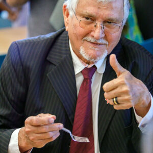 Reivindicação de Zeca do PT, refeitório para servidores é inaugurado pela Alems