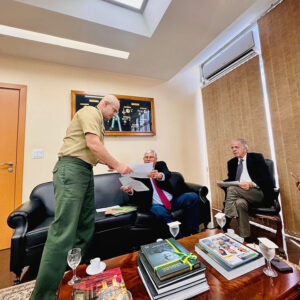 Audiência com ministro da Defesa