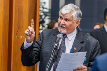 Zeca cobra finalização das obras de reforma em posto de saúde de Rochedo