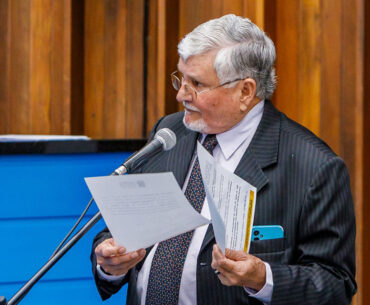 Zeca solicita fornecimento de caixas d'água para comunidade indígena de Juti