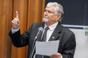 Zeca cobra proteção a indígenas afetados por pulverização de agrotóxicos