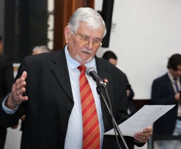 Zeca pede obras urgentes na pista e acostamento das rodovias MS-295 e MS-156