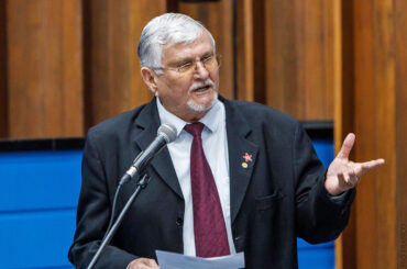 Zeca volta a cobrar regulamentação do Selo da Agricultura Familiar em MS