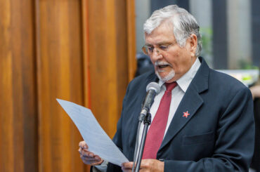 Zeca solicita abastecimento de água para comunidades de Sidrolândia e Miranda