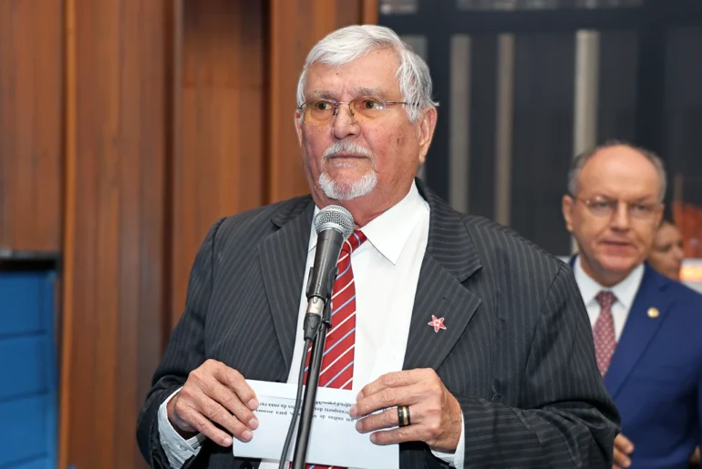 Zeca cobra envio urgente de medicamentos para Aldeia Limão Verde