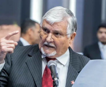 Zeca apresenta moção de apoio aos servidores estaduais de MS por protestos contra reajuste