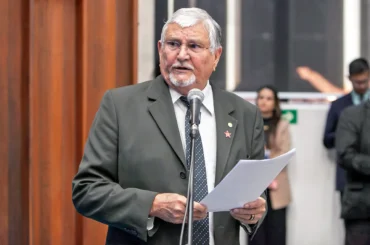Zeca cobra apuração de decreto que restringe fiscalização de vereadores em Bonito